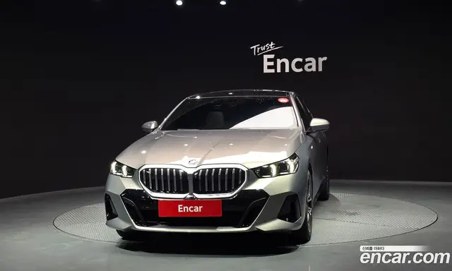 BMW 5 серия 2025 2.0 автомат (гидро), миниатюра 3
