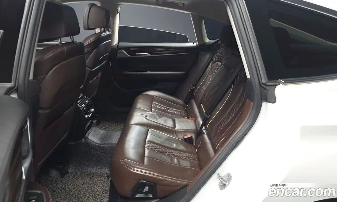 BMW 6 серия 2019 2.0 автомат (гидро), фото 16 BMW 6 серия 2019 2.0 автомат (гидро), фото 16