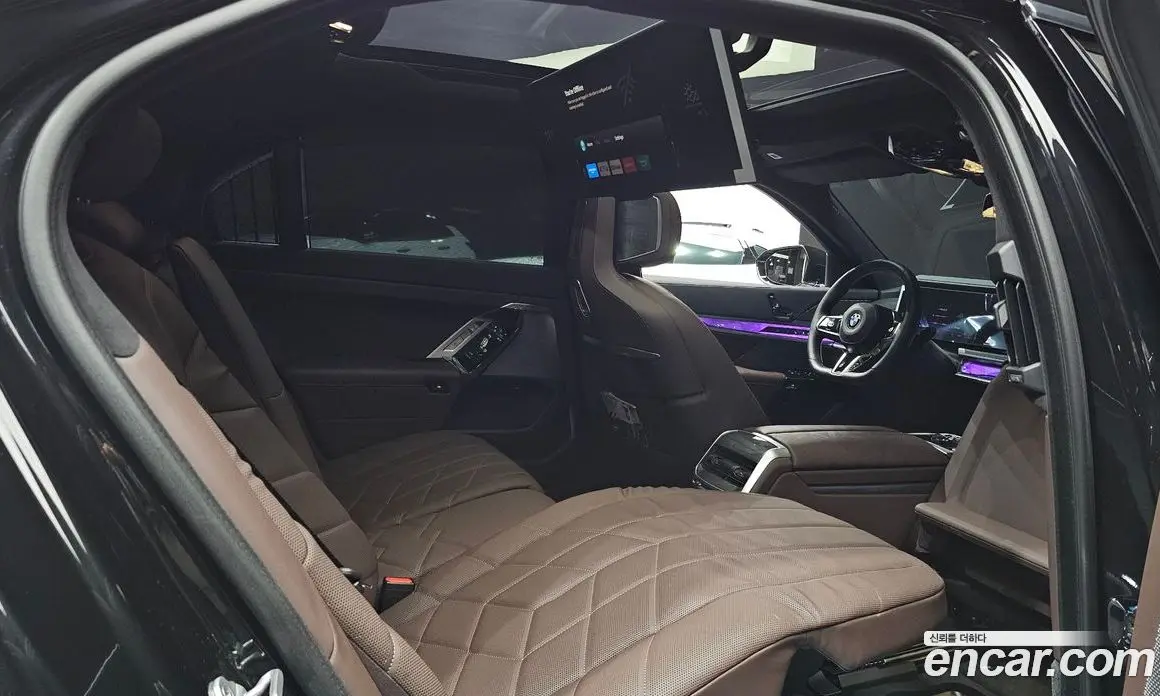 BMW 7 серия 2023 3.0 автомат (гидро), фото 12 BMW 7 серия 2023 3.0 автомат (гидро), фото 12