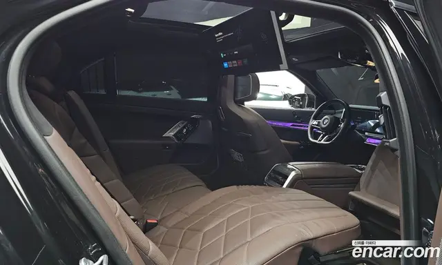 BMW 7 серия 2023 3.0 автомат (гидро), миниатюра 12