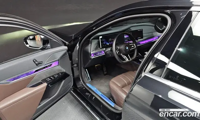 BMW 7 серия 2023 3.0 автомат (гидро), миниатюра 10 BMW 7 серия 2023 3.0 автомат (гидро), миниатюра 10