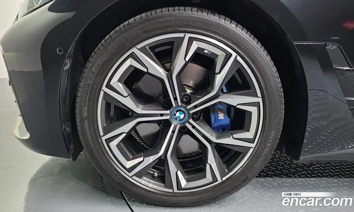 BMW i4 2022 0.2 автомат (гидро), фото 5 BMW i4 2022 0.2 автомат (гидро), фото 5