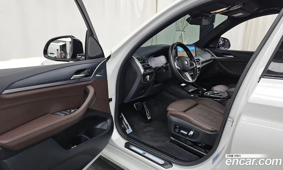 BMW iX3 2023 0.2 автомат (гидро), фото 13