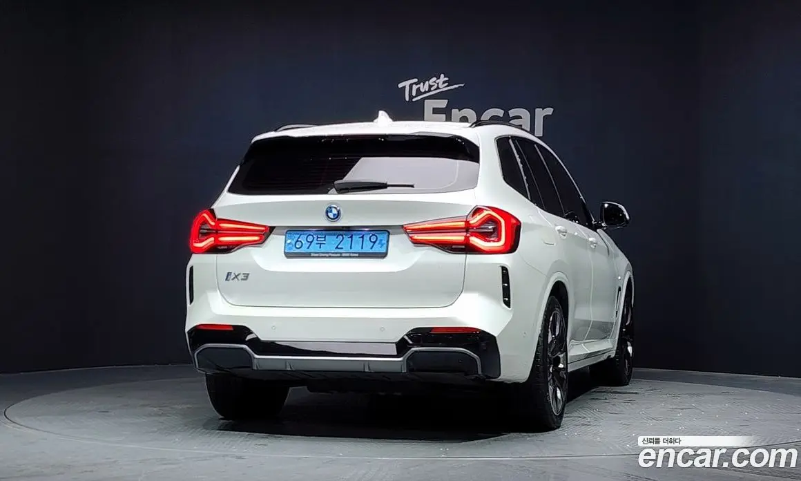 BMW iX3 2023 0.2 автомат (гидро), фото 4
