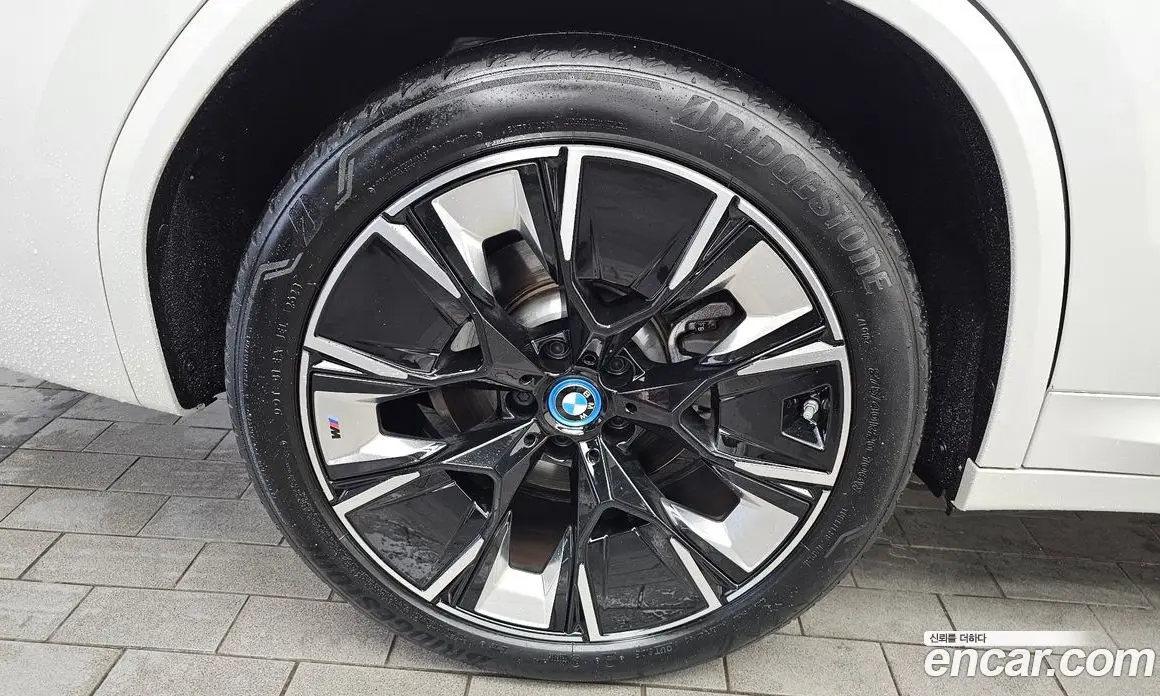 BMW iX3 2023 0.2 автомат (гидро), фото 5