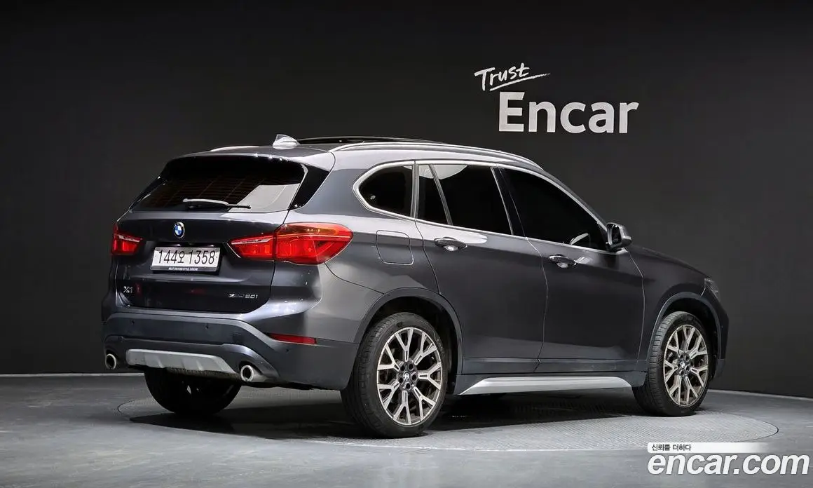 BMW X1 2022 2.0 автомат (гидро), фото 2 BMW X1 2022 2.0 автомат (гидро), фото 2