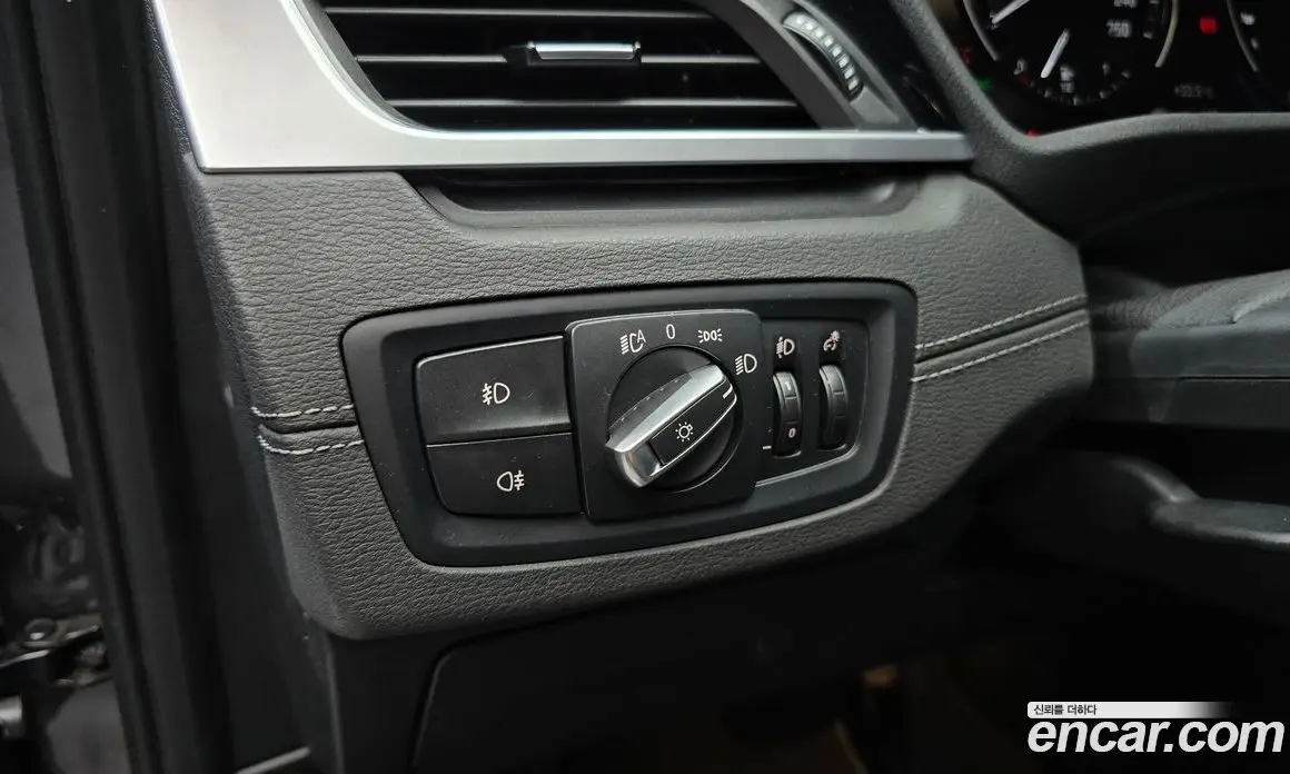 BMW X1 2022 2.0 автомат (гидро), фото 27 BMW X1 2022 2.0 автомат (гидро), фото 27