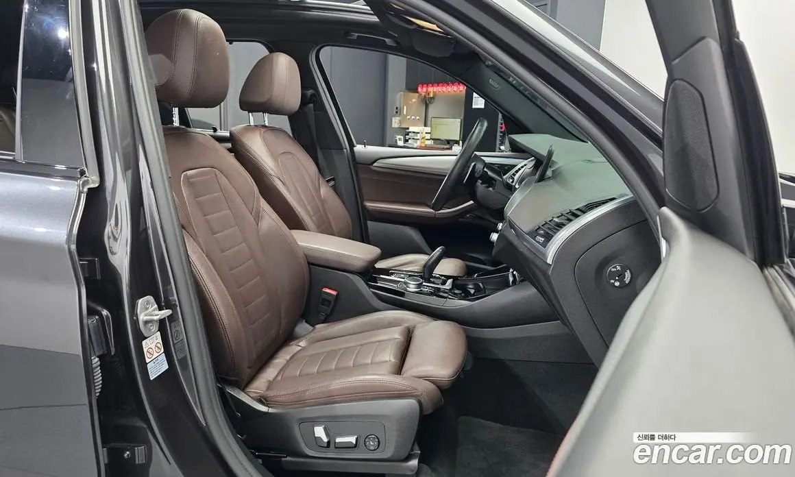 BMW X3 2021 2.0 автомат (гидро), фото 17 BMW X3 2021 2.0 автомат (гидро), фото 17