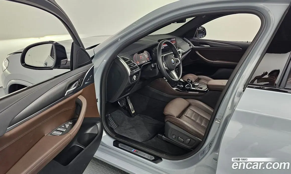 BMW X4 2025 2.0 автомат (гидро), фото 12 BMW X4 2025 2.0 автомат (гидро), фото 12