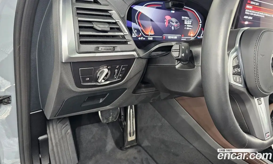 BMW X4 2025 2.0 автомат (гидро), фото 21 BMW X4 2025 2.0 автомат (гидро), фото 21