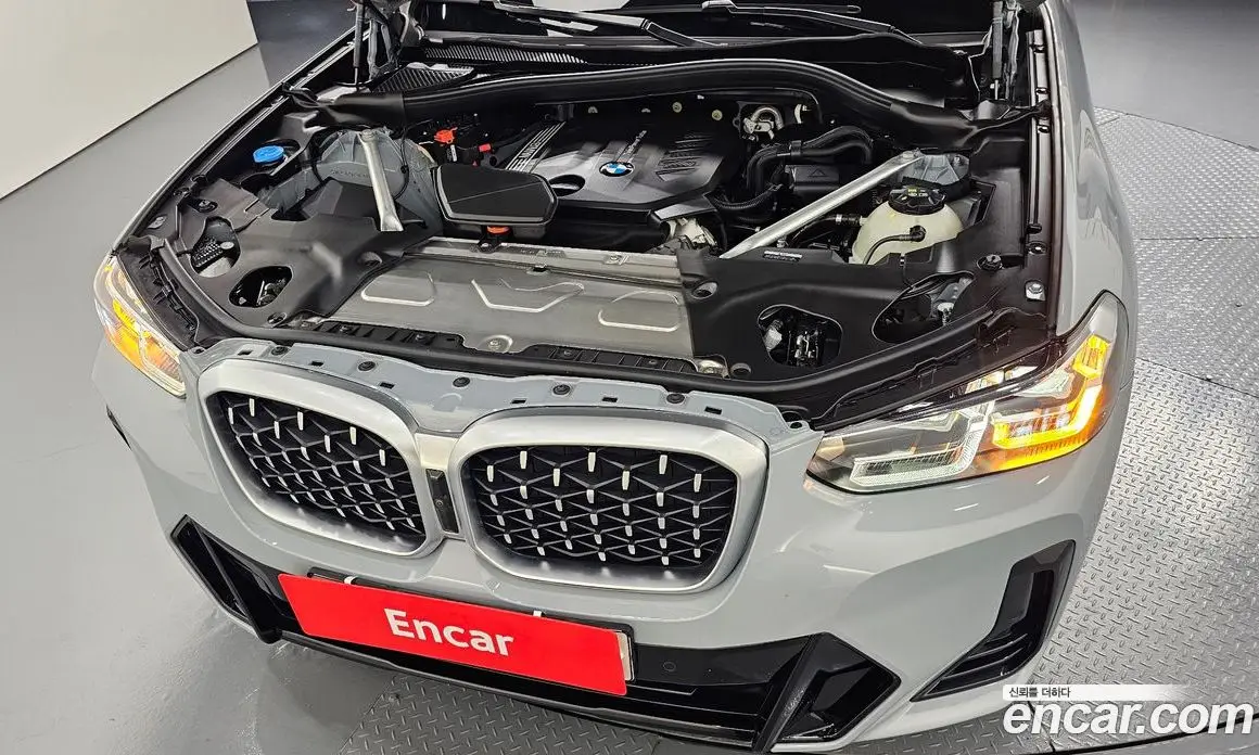 BMW X4 2025 2.0 автомат (гидро), фото 5 BMW X4 2025 2.0 автомат (гидро), фото 5