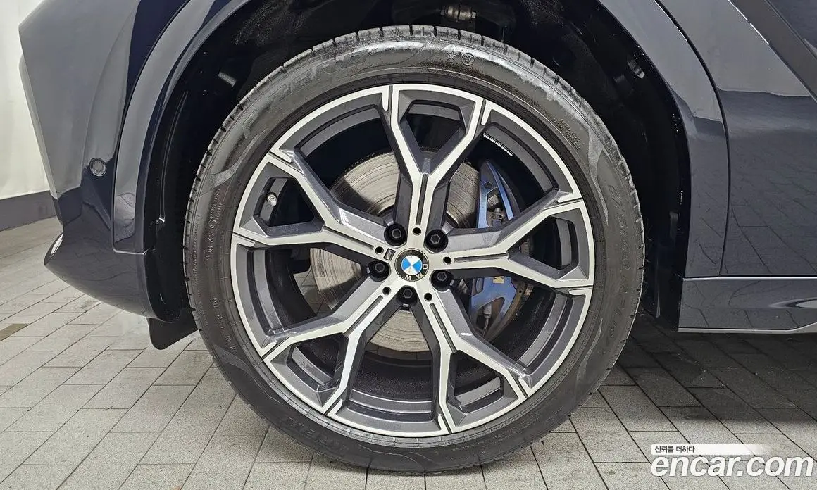 BMW X6 2021 3.0 автомат (гидро), фото 5 BMW X6 2021 3.0 автомат (гидро), фото 5