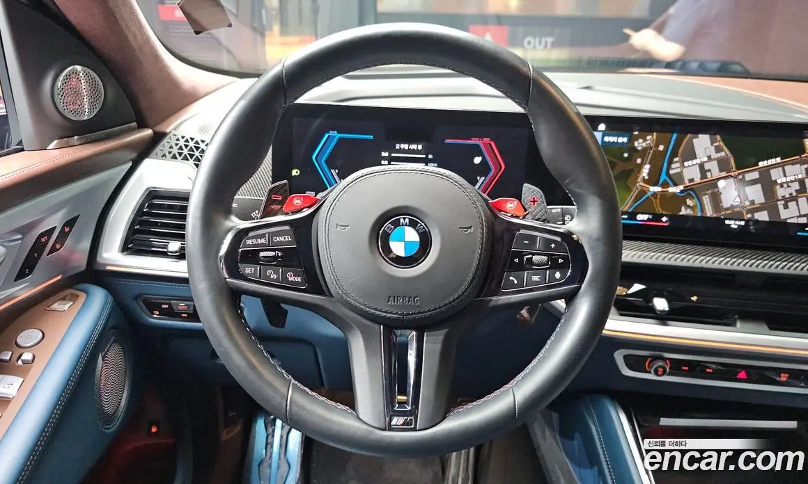 BMW XM 2023 4.4 автомат (гидро), фото 19 BMW XM 2023 4.4 автомат (гидро), фото 19