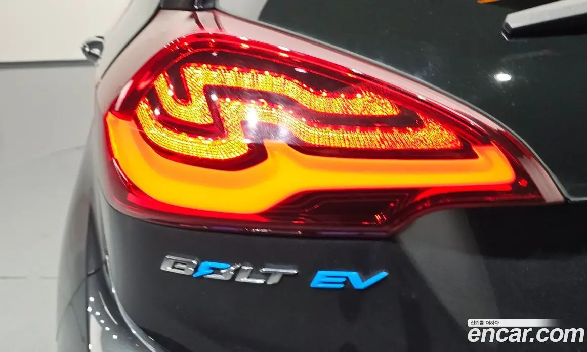 Chevrolet Bolt EV 2018 0.2 автомат (гидро), фото 9 Chevrolet Bolt EV 2018 0.2 автомат (гидро), фото 9