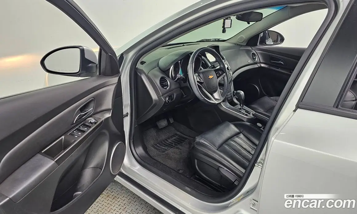 Chevrolet Cruze 2013 1.8 автомат (гидро), фото 13