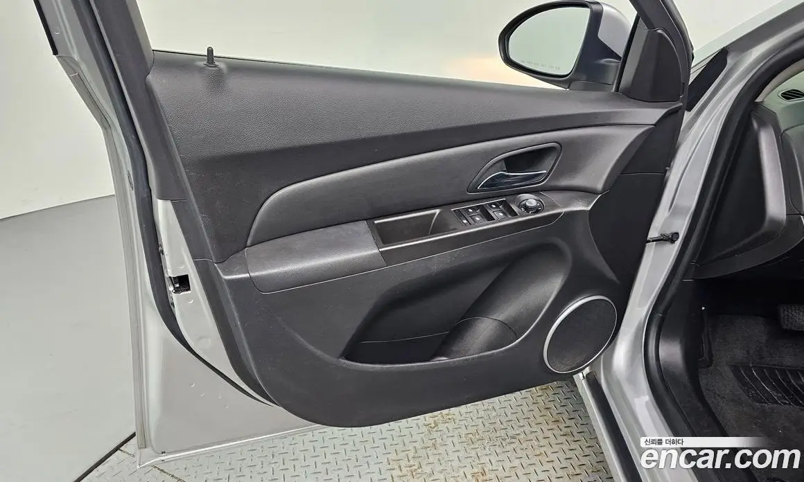 Chevrolet Cruze 2013 1.8 автомат (гидро), фото 14