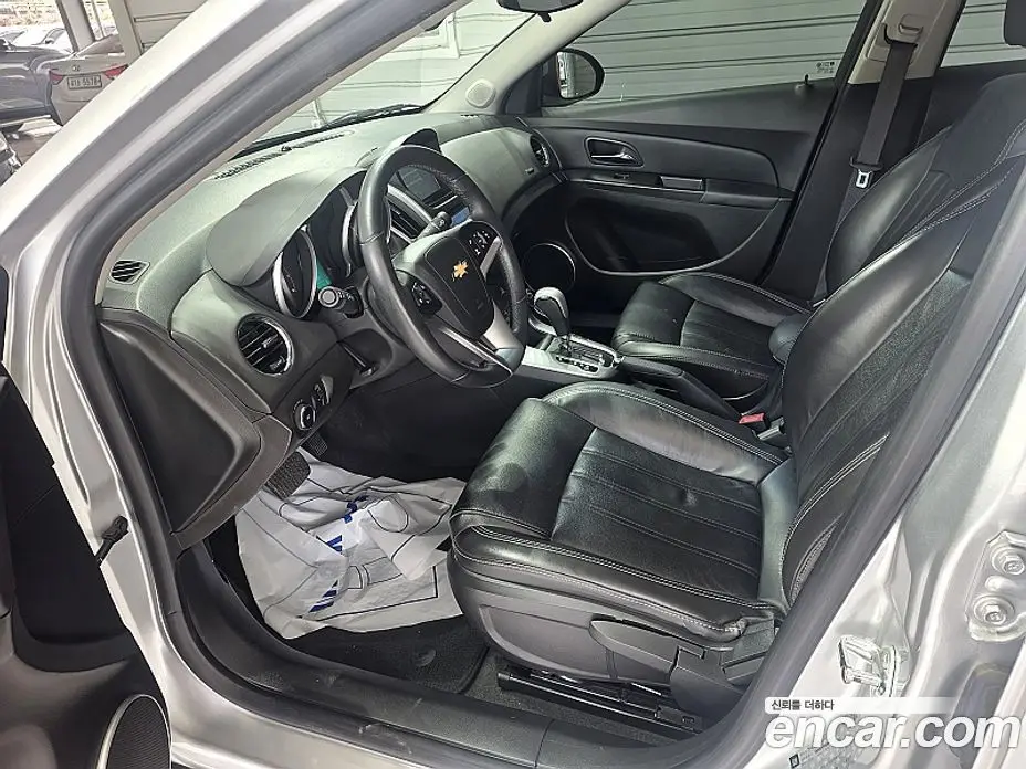 Chevrolet Cruze 2013 1.8 автомат (гидро), фото 8 Chevrolet Cruze 2013 1.8 автомат (гидро), фото 8