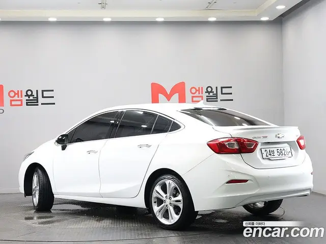 Chevrolet Cruze 2017 1.4 автомат (гидро), миниатюра 4 Chevrolet Cruze 2017 1.4 автомат (гидро), миниатюра 4