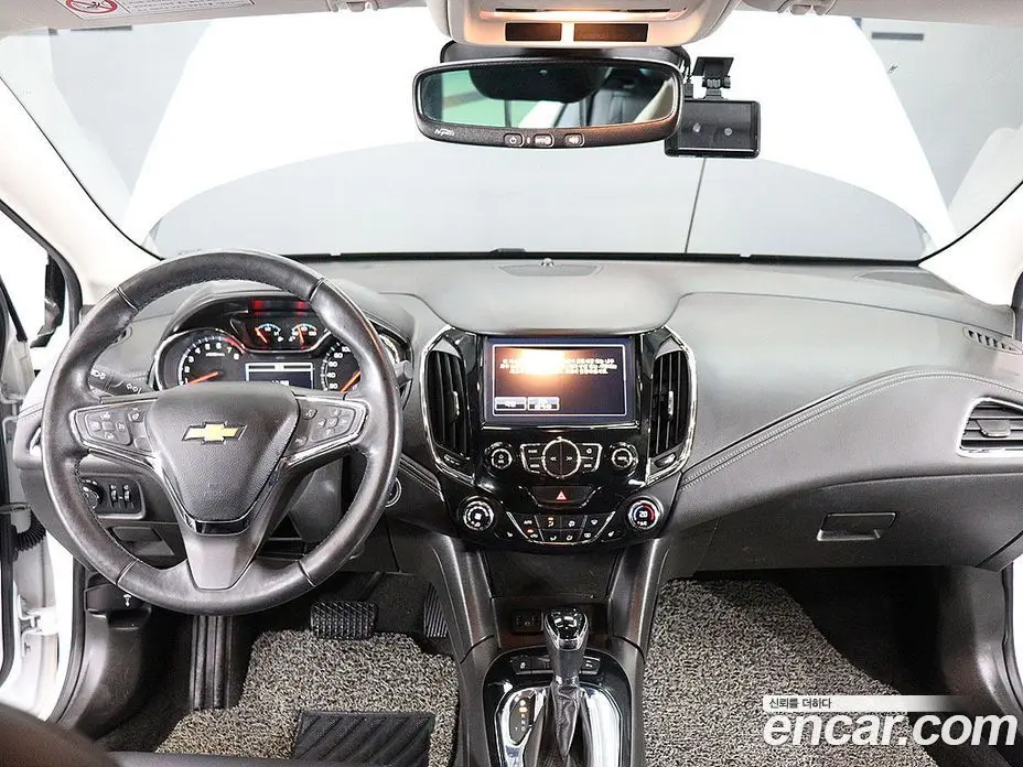 Chevrolet Cruze 2017 1.4 автомат (гидро), фото 5 Chevrolet Cruze 2017 1.4 автомат (гидро), фото 5