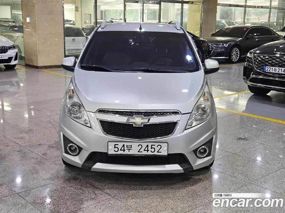 Chevrolet Spark 2011 1.0 автомат (вариатор), фото 2 Chevrolet Spark 2011 1.0 автомат (вариатор), фото 2