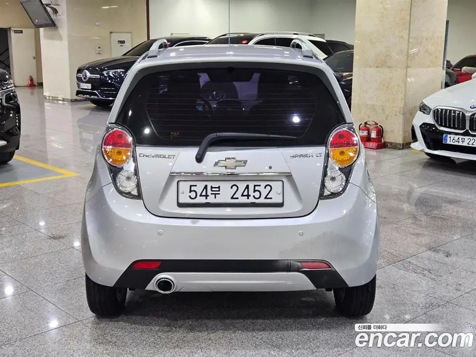 Chevrolet Spark 2011 1.0 автомат (вариатор), фото 3 Chevrolet Spark 2011 1.0 автомат (вариатор), фото 3