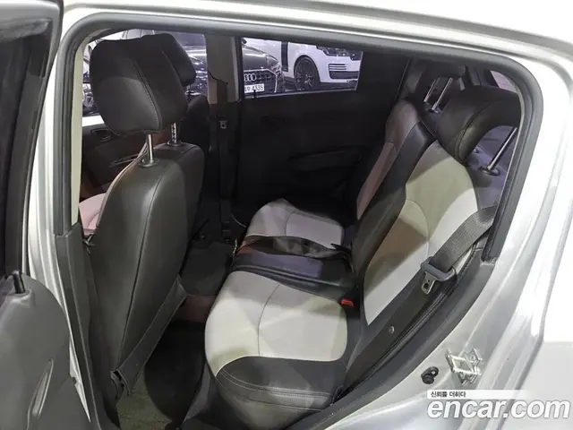 Chevrolet Spark 2011 1.0 автомат (вариатор), миниатюра 5 Chevrolet Spark 2011 1.0 автомат (вариатор), миниатюра 5
