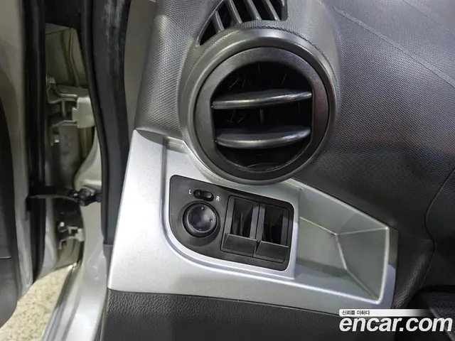 Chevrolet Spark 2011 1.0 автомат (вариатор), миниатюра 8 Chevrolet Spark 2011 1.0 автомат (вариатор), миниатюра 8