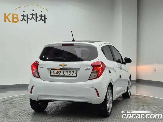 Chevrolet Spark 2016 1.0 автомат (гидро), миниатюра 2 Chevrolet Spark 2016 1.0 автомат (гидро), миниатюра 2