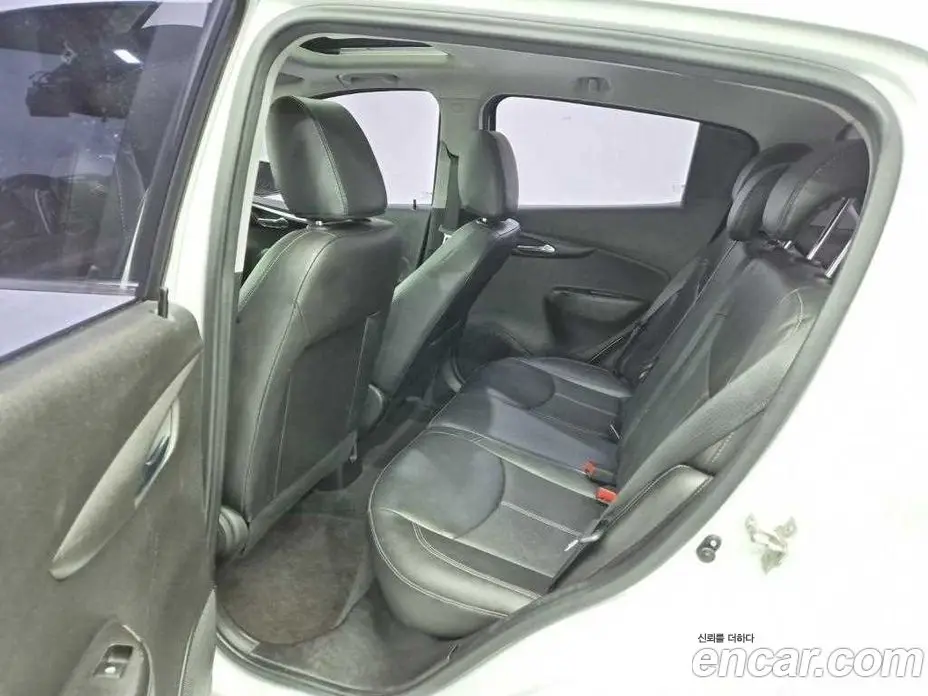 Chevrolet Spark 2016 1.0 автомат (гидро), фото 12 Chevrolet Spark 2016 1.0 автомат (гидро), фото 12