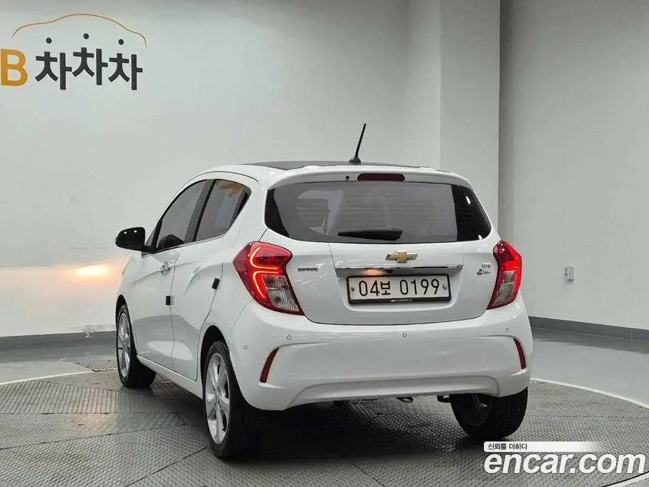 Chevrolet Spark 2016 1.0 автомат (гидро), фото 3 Chevrolet Spark 2016 1.0 автомат (гидро), фото 3