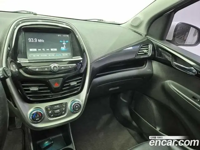 Chevrolet Spark 2016 1.0 автомат (гидро), миниатюра 10 Chevrolet Spark 2016 1.0 автомат (гидро), миниатюра 10