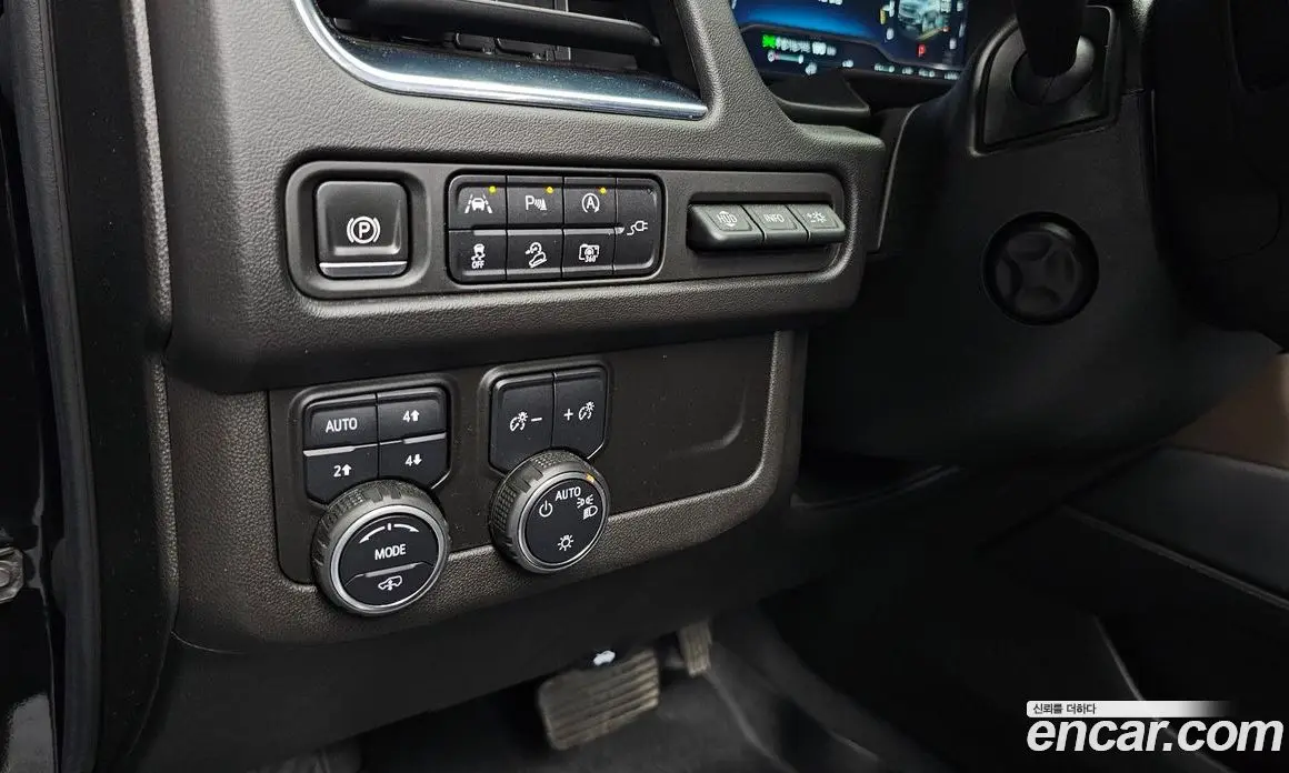 Chevrolet Tahoe 2022 6.2 автомат (гидро), фото 23 Chevrolet Tahoe 2022 6.2 автомат (гидро), фото 23