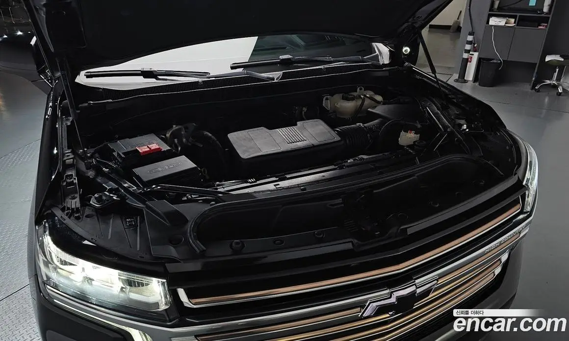Chevrolet Tahoe 2022 6.2 автомат (гидро), фото 5 Chevrolet Tahoe 2022 6.2 автомат (гидро), фото 5