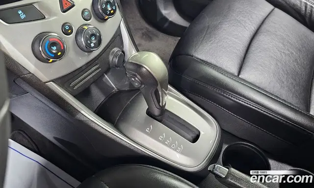 Chevrolet Trax 2015 1.4 автомат (гидро), миниатюра 9