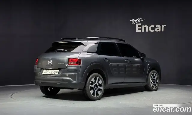 Citroen C4 Cactus 2017 1.6 автомат (гидро), миниатюра 2 Citroen C4 Cactus 2017 1.6 автомат (гидро), миниатюра 2