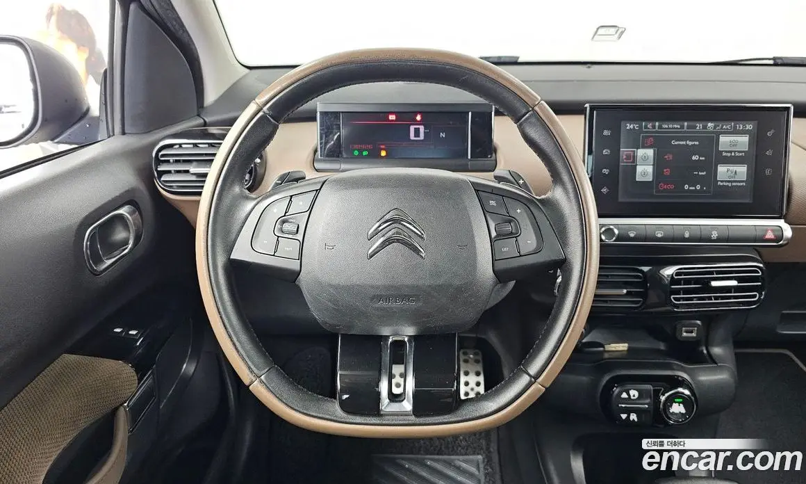 Citroen C4 Cactus 2017 1.6 автомат (гидро), фото 13 Citroen C4 Cactus 2017 1.6 автомат (гидро), фото 13