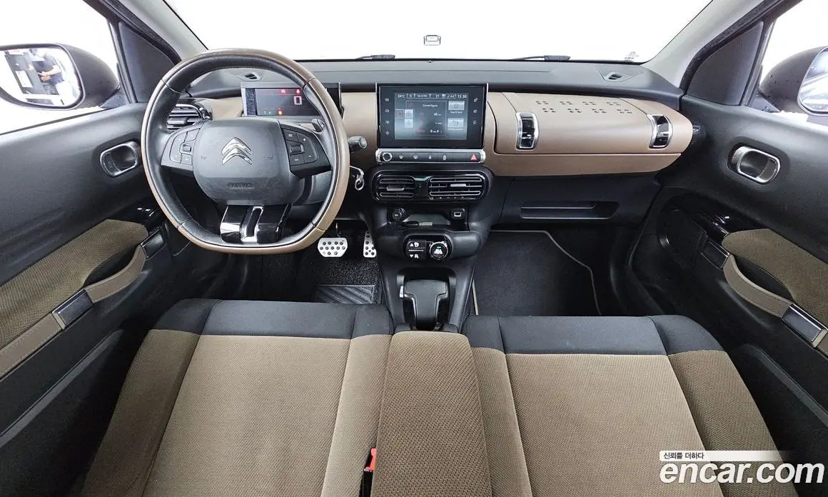 Citroen C4 Cactus 2017 1.6 автомат (гидро), фото 7 Citroen C4 Cactus 2017 1.6 автомат (гидро), фото 7