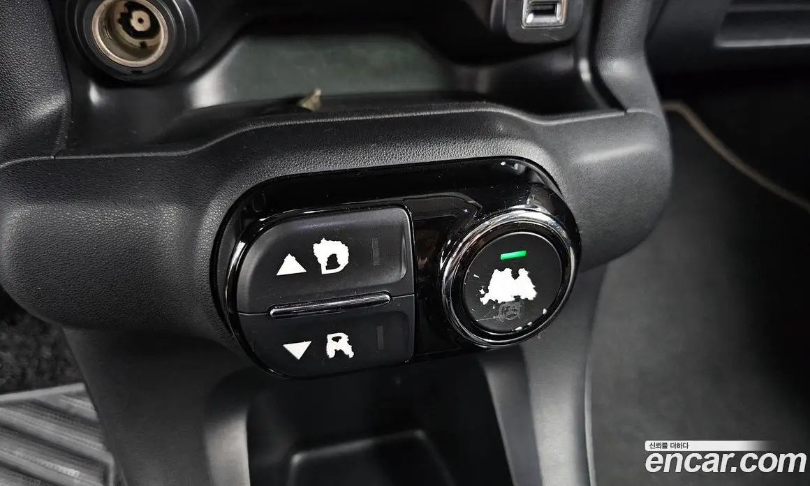 Citroen C4 Cactus 2017 1.6 автомат (гидро), фото 9 Citroen C4 Cactus 2017 1.6 автомат (гидро), фото 9