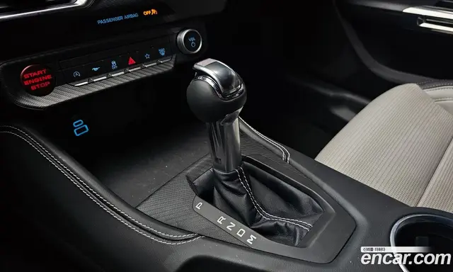 Ford Mustang 2025 2.3 автомат (гидро), миниатюра 12