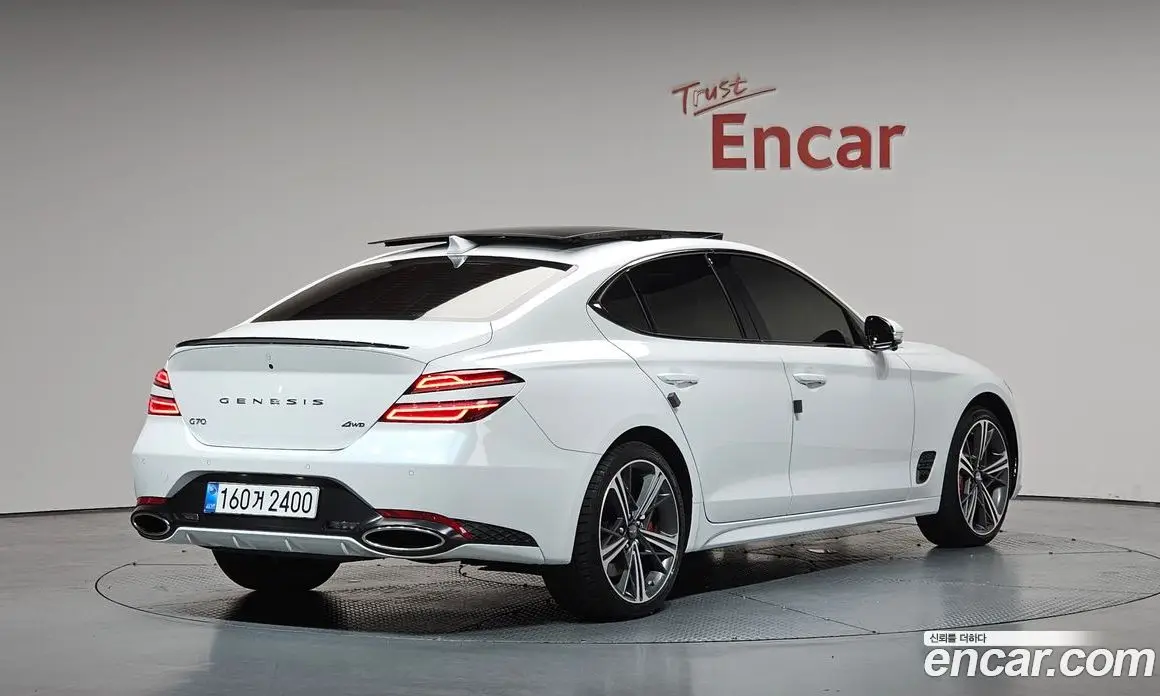 Genesis G70 2025 3.3 автомат (гидро), фото 1 Genesis G70 2025 3.3 автомат (гидро), фото 1