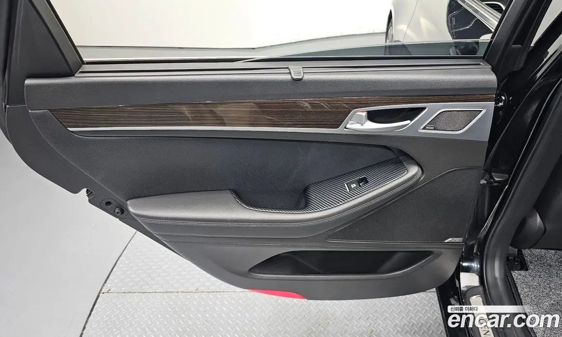 Genesis G80 2017 3.3 автомат (гидро), фото 15