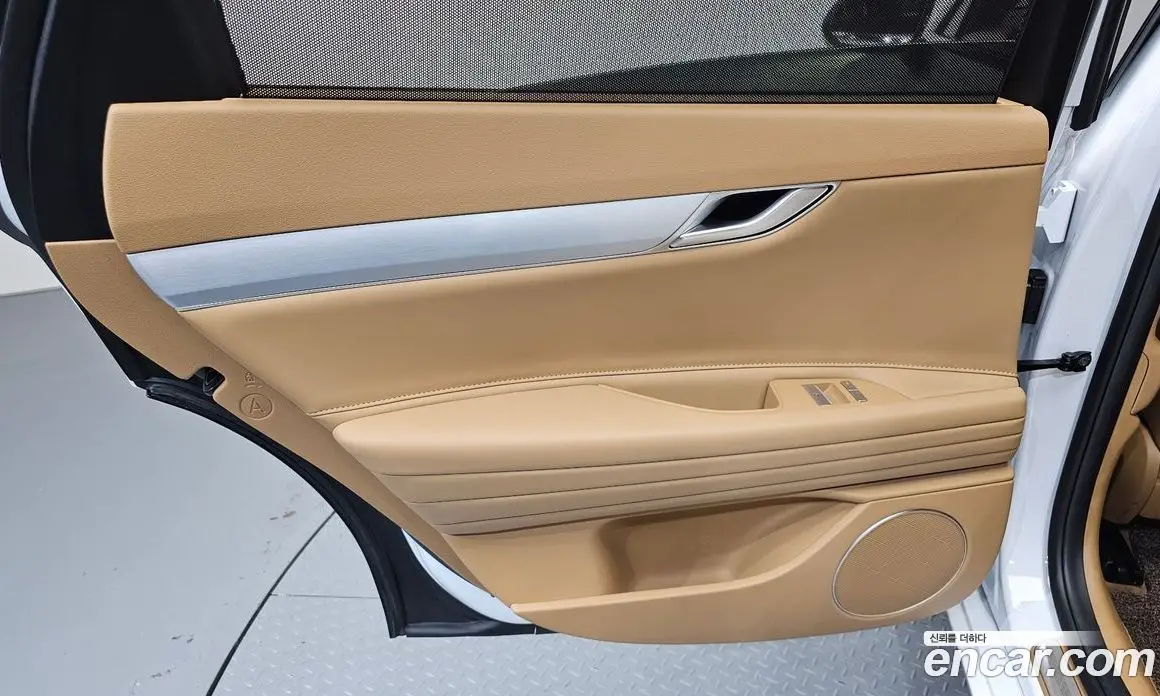 Genesis G80 2025 2.5 автомат (гидро), фото 15 Genesis G80 2025 2.5 автомат (гидро), фото 15
