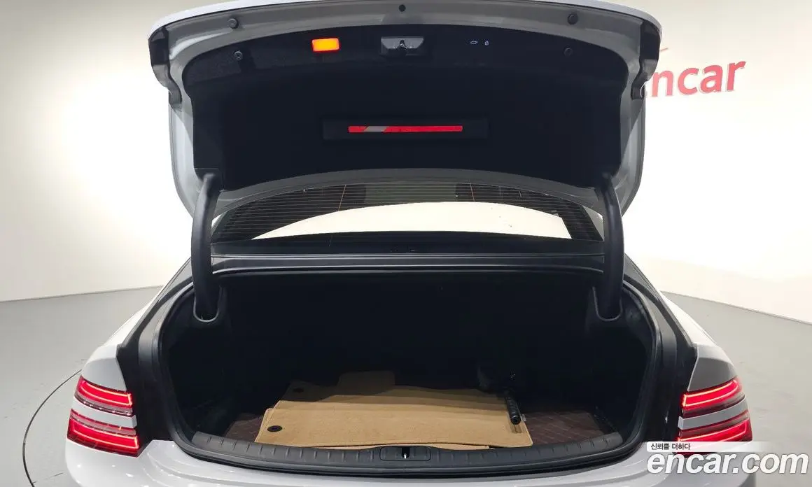 Genesis G80 2025 2.5 автомат (гидро), фото 22 Genesis G80 2025 2.5 автомат (гидро), фото 22