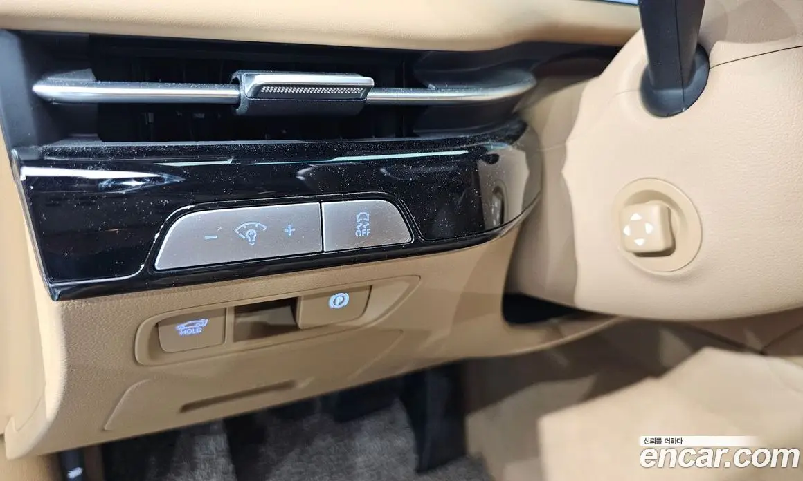 Genesis G80 2025 2.5 автомат (гидро), фото 25 Genesis G80 2025 2.5 автомат (гидро), фото 25