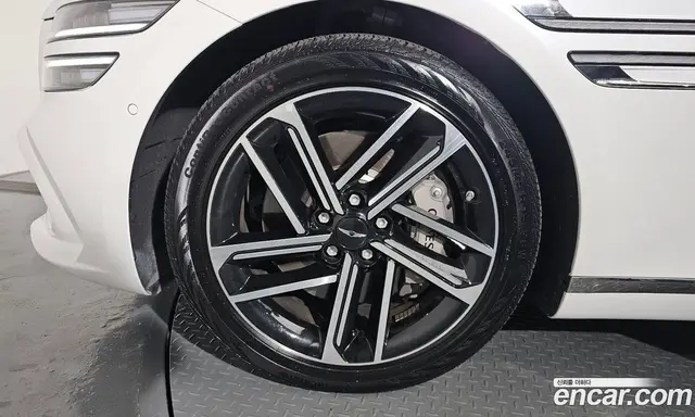 Genesis G80 2025 2.5 автомат (гидро), миниатюра 5 Genesis G80 2025 2.5 автомат (гидро), миниатюра 5