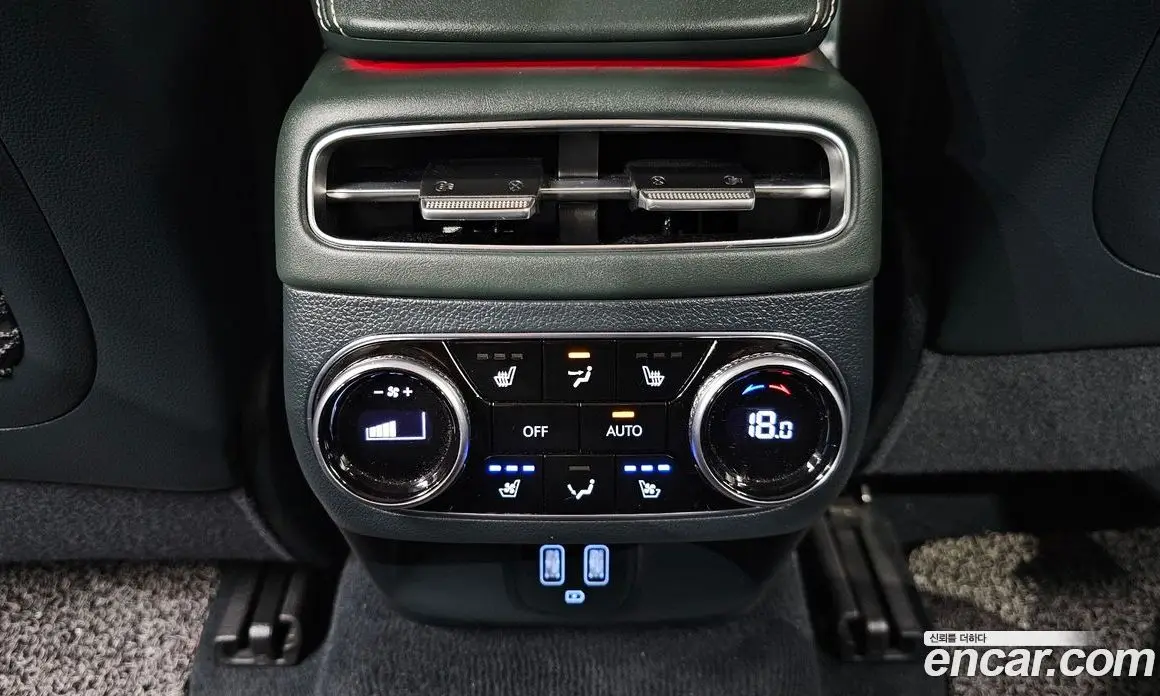 Genesis GV70 2022 0.1 автомат (гидро), фото 32