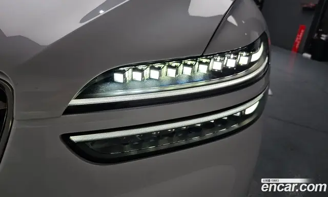 Genesis GV70 2025 3.5 автомат (гидро), миниатюра 7 Genesis GV70 2025 3.5 автомат (гидро), миниатюра 7