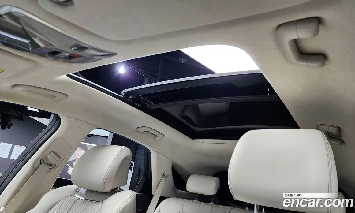 Genesis GV70 2026 2.5 автомат (гидро), фото 24 Genesis GV70 2026 2.5 автомат (гидро), фото 24