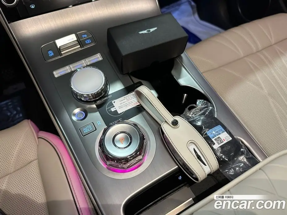 Genesis GV70 2026 2.5 автомат (гидро), фото 34 Genesis GV70 2026 2.5 автомат (гидро), фото 34