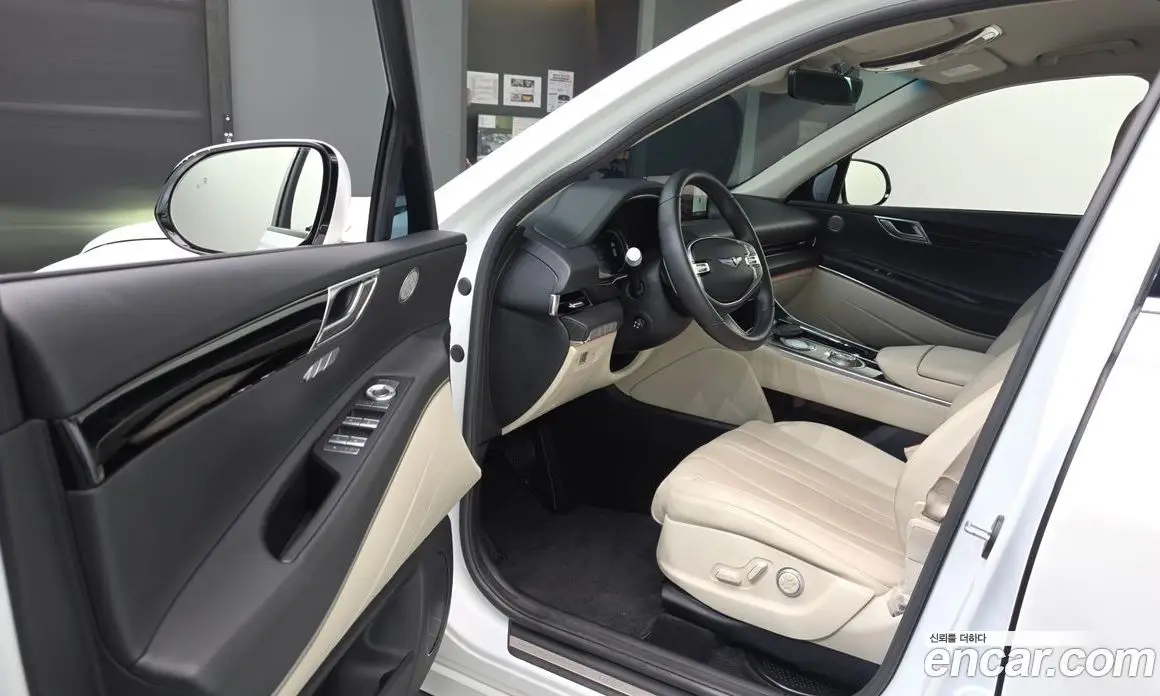 Genesis GV80 2021 2.5 автомат (гидро), фото 13 Genesis GV80 2021 2.5 автомат (гидро), фото 13